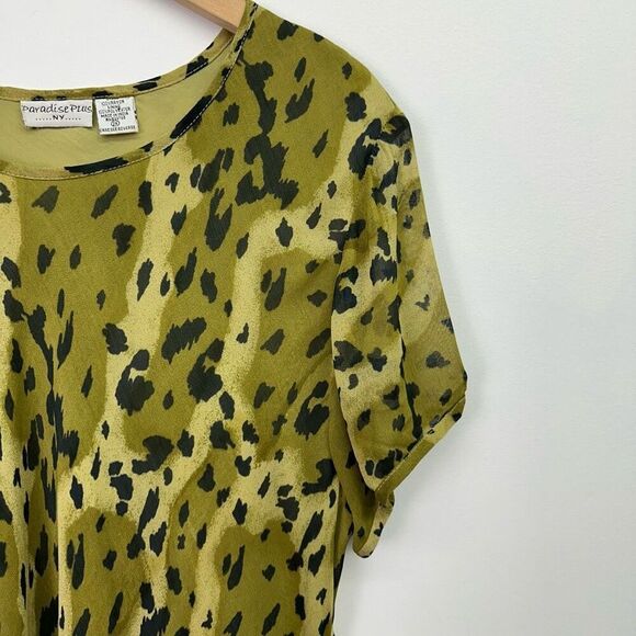 Paradise Plus NY Women’s Vintage Olive Green Cheetah Print Semi Sheer Short Slee - Picture 5 of 10
